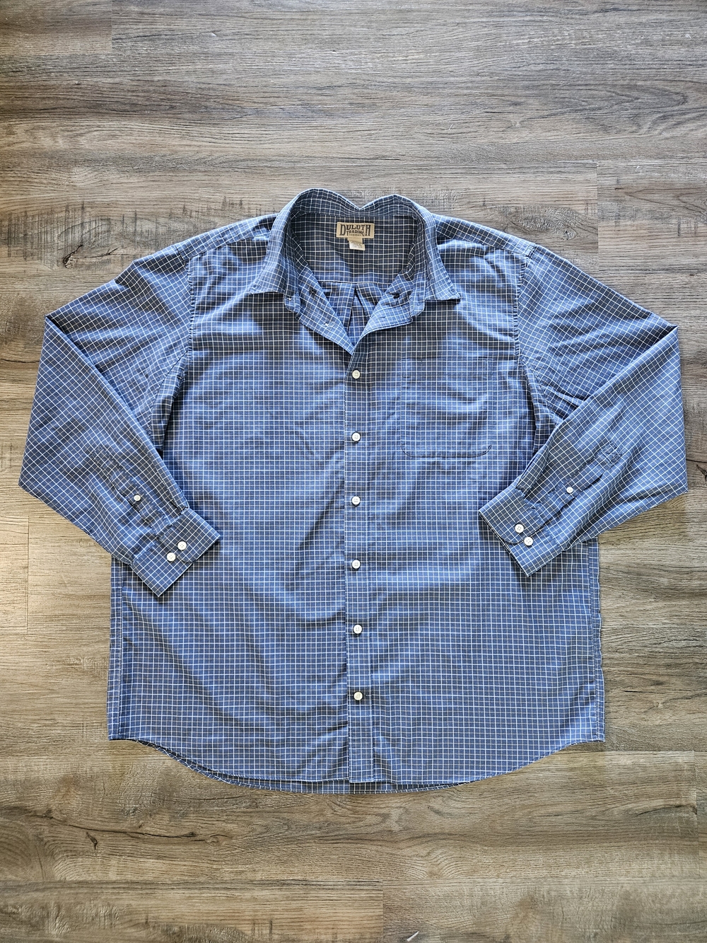 Duluth Trading Company‎ Men’s Blue Plaid Button-Down Shirt